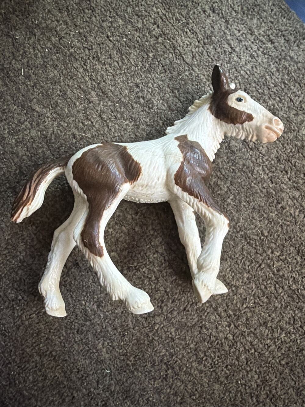 Schleich Tinker Foal Brown And White 2004 horse collectible